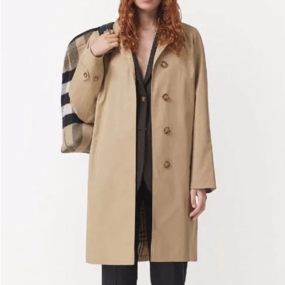 Burberry Beige Trench Coat - Picture 10 of 11